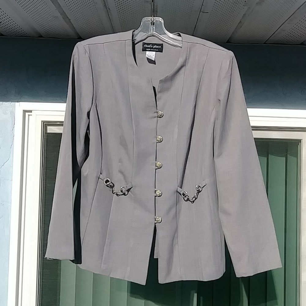 Chad's Place Women's Blazer.  16P.